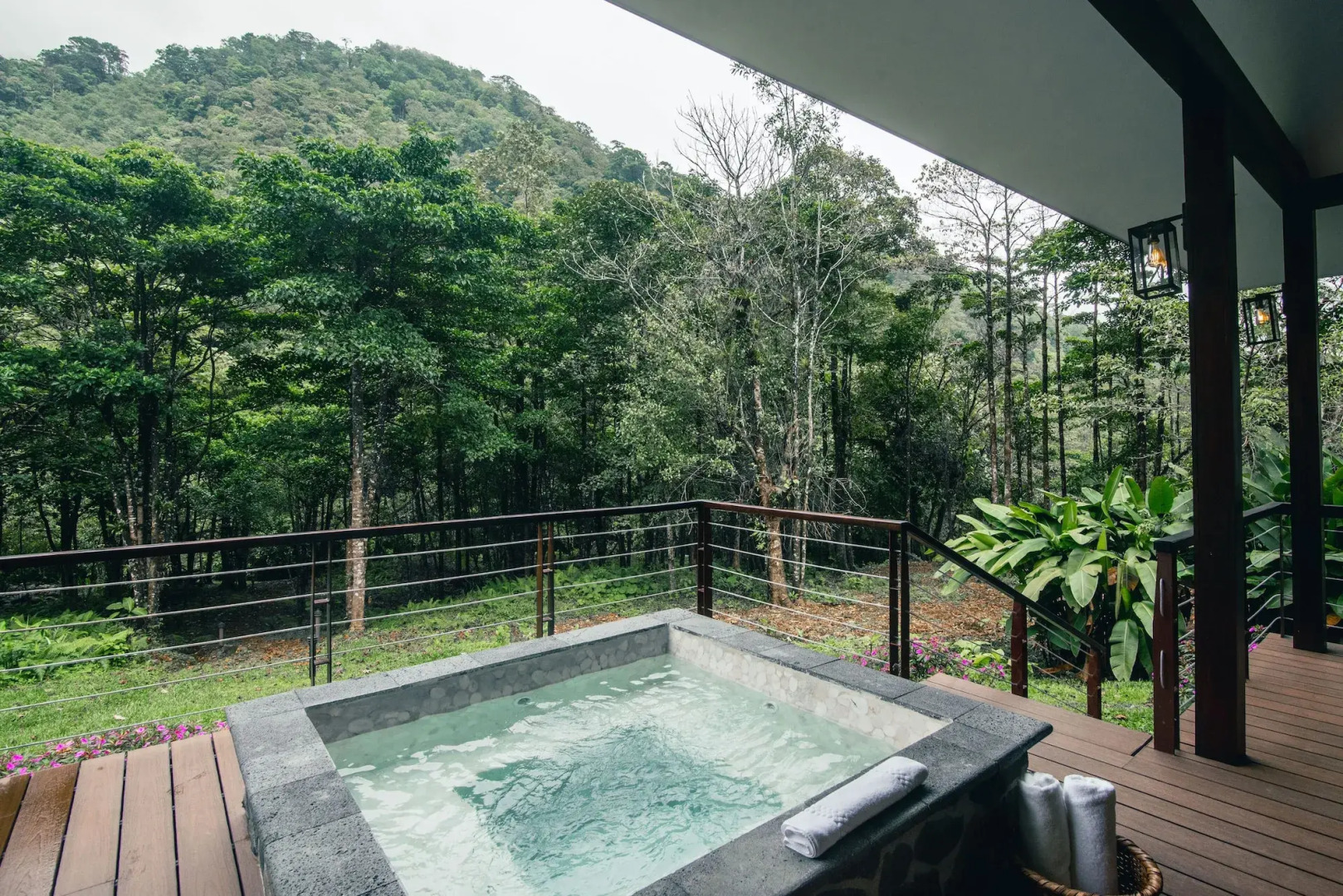 El Silencio Lodge and Spa