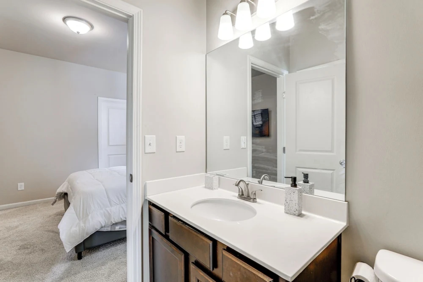 Lawrenceville Townhome w/ Community Pool Access!