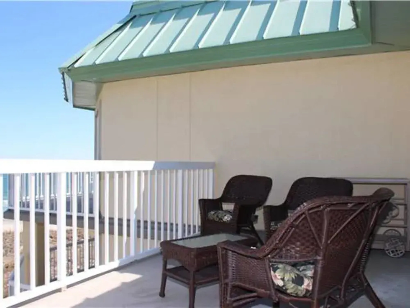 Cambridge 501 by RedAwning