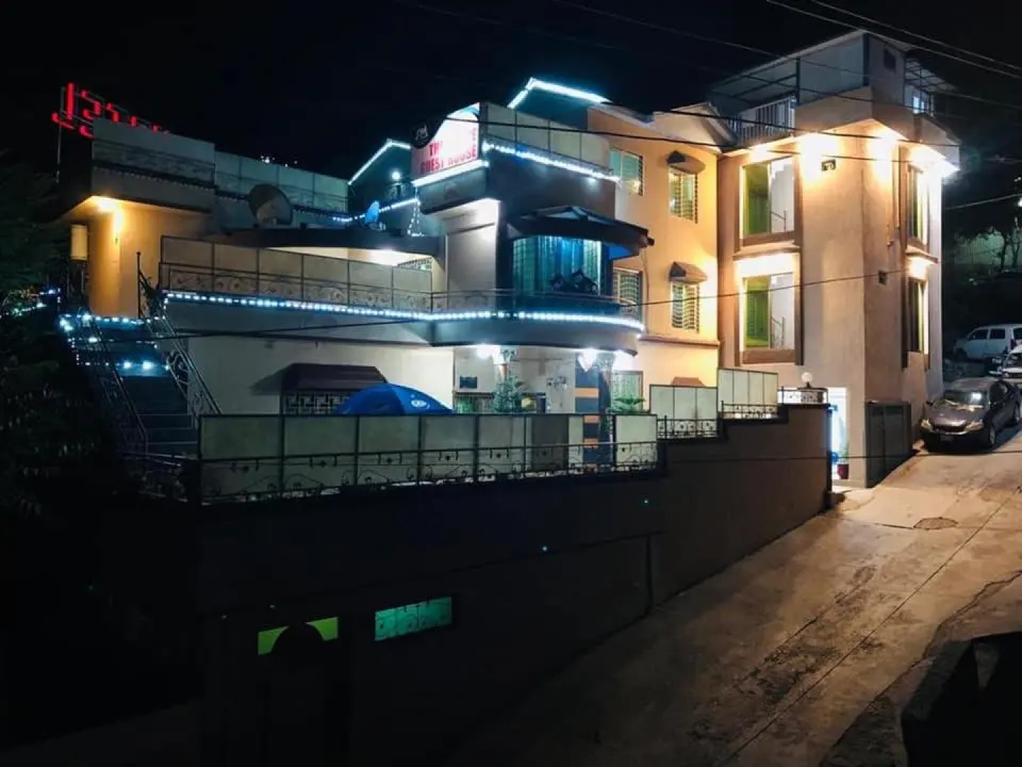 The Lodge Guest House Muzaffarabad
