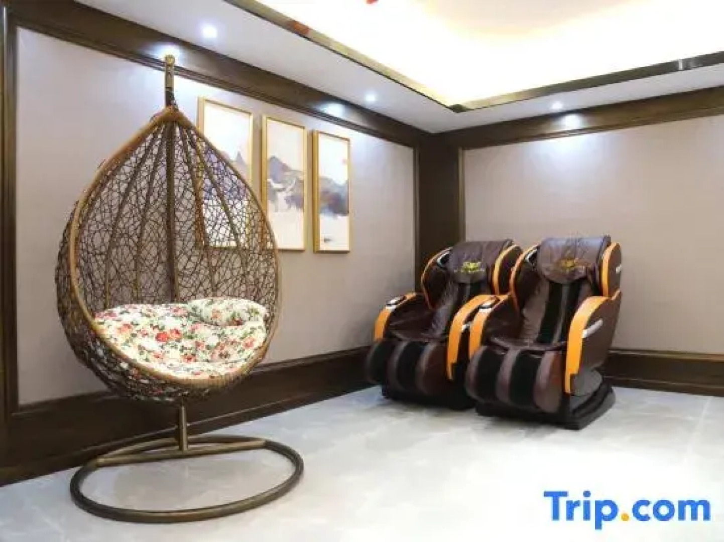 Ruixi International Hotel (Guang'an Railway Station Branch)