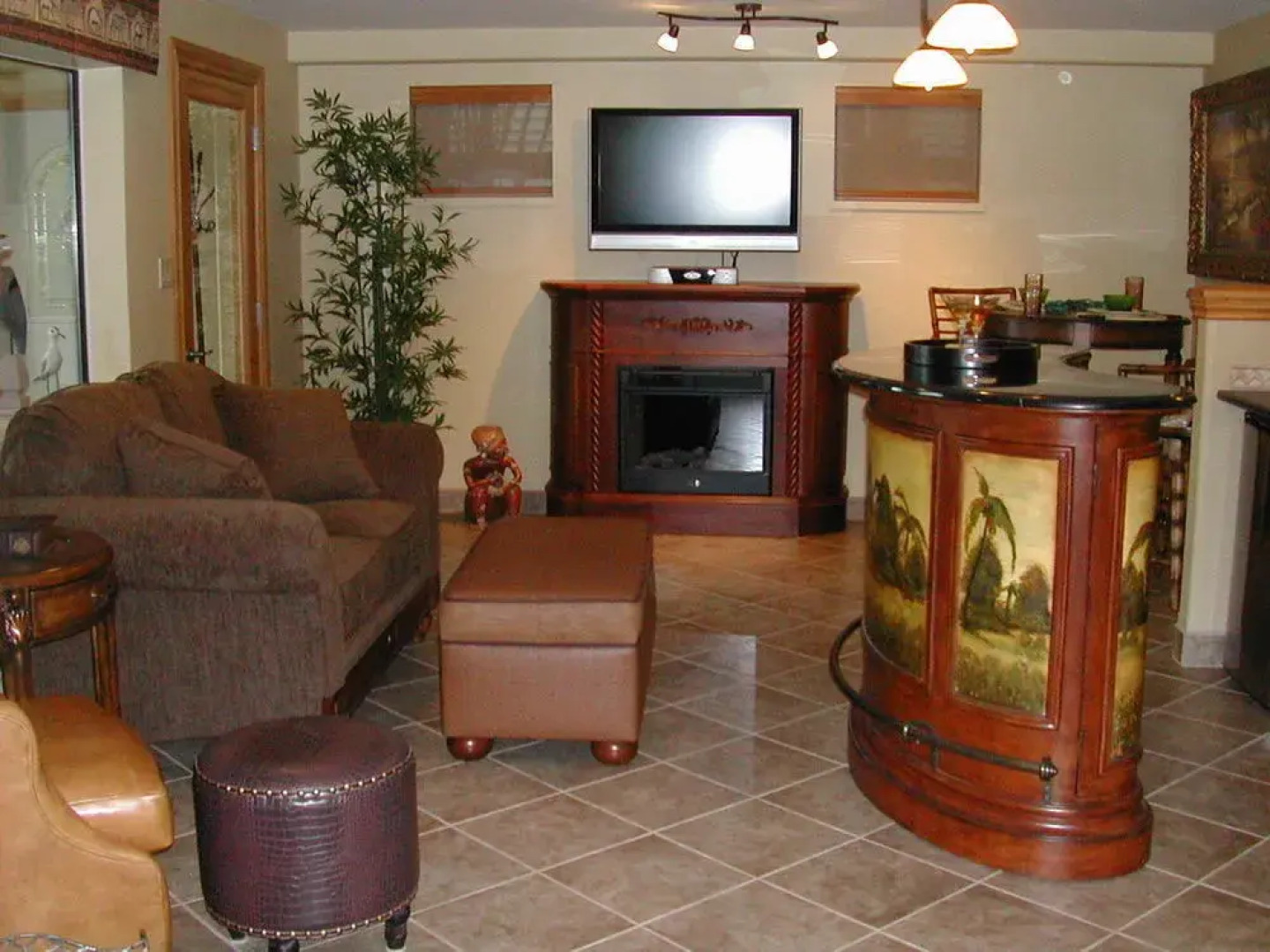 Beachfront at Vesuvius