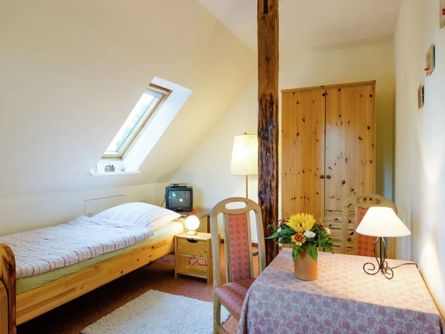 Spacious Holiday Home near River in Beckedorf