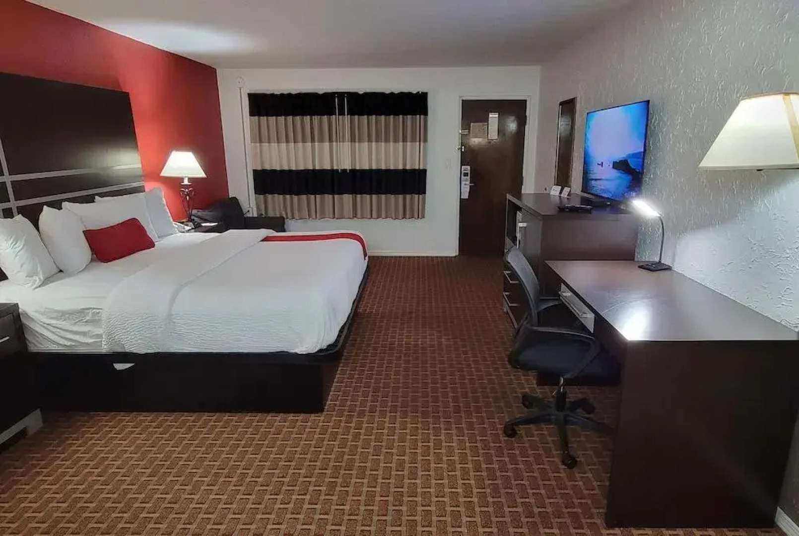 Ramada By Wyndham Mountain Home