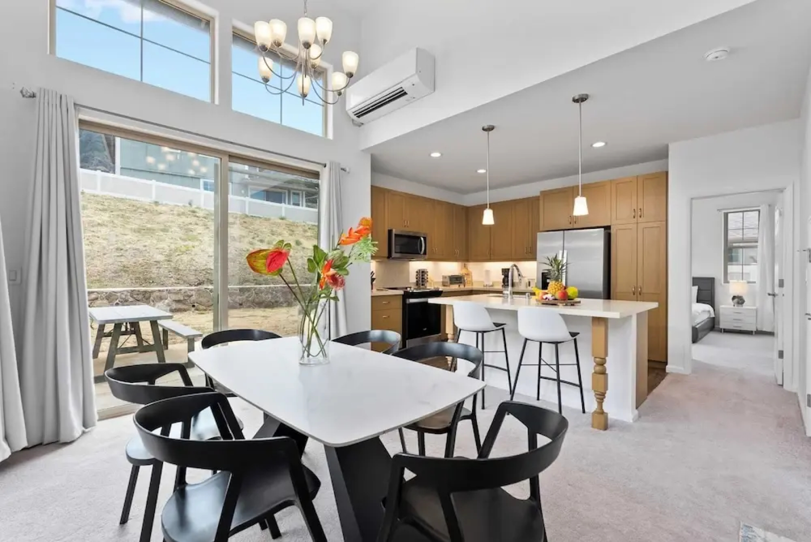 @marbella Lane - Elegant 3BR w/ Marvelous Views