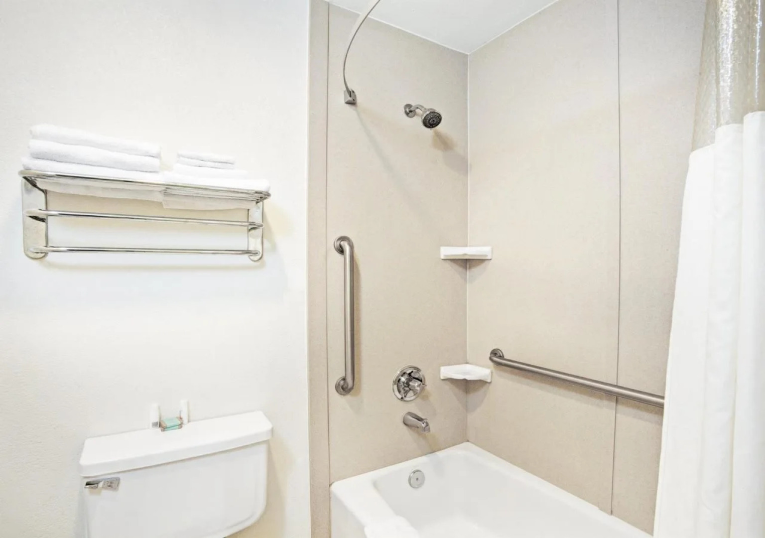 Travelodge by Wyndham Banning CA Near Casino/Outlet Mall