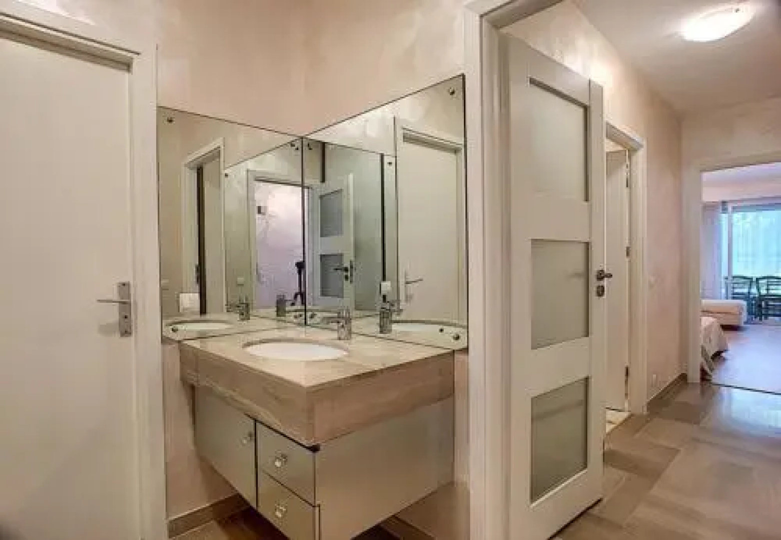 Vue Mer 10 Min De Cannes Grand Appartement