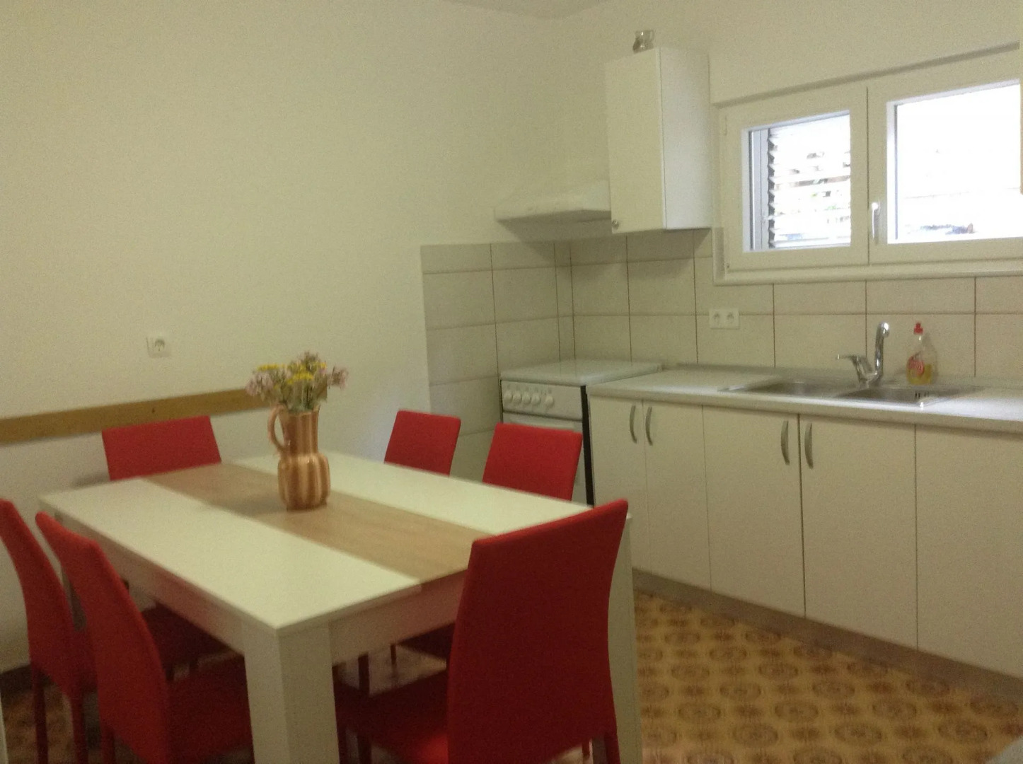 Apartment Bila - 15m from the sea: A1 Tisno, Island Murter