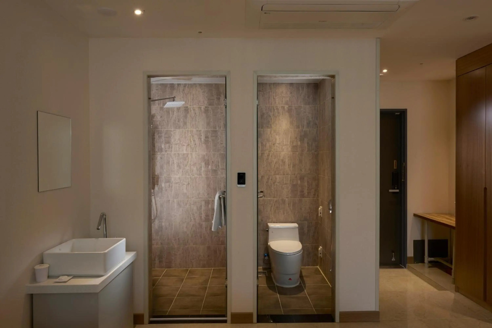 Benikea Yangsan Hotel