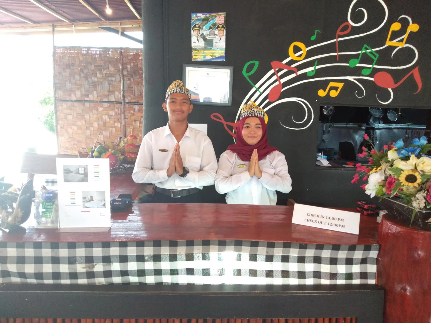 Madu Tiga Beach & Resort