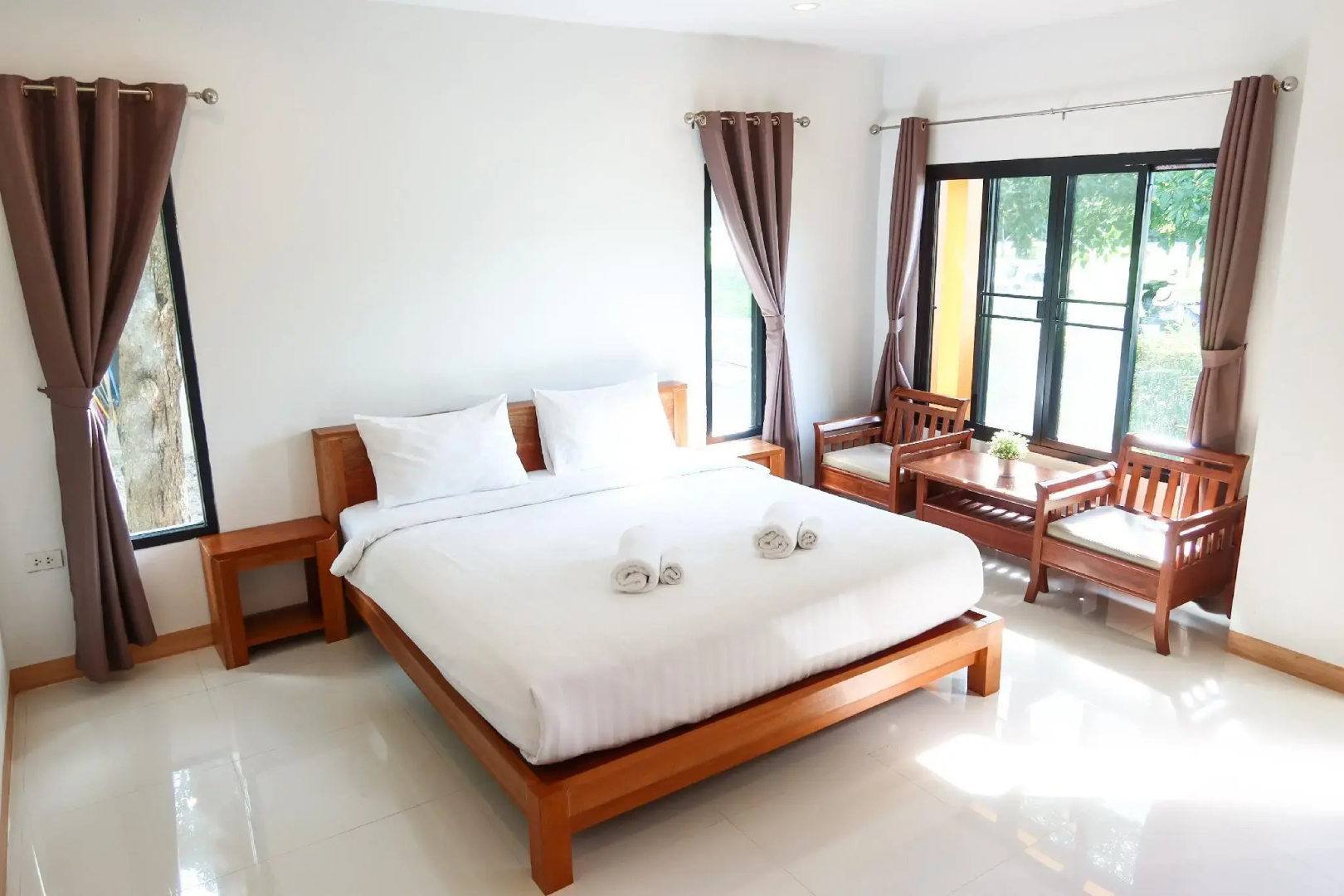 Baan Klang Suan Resort