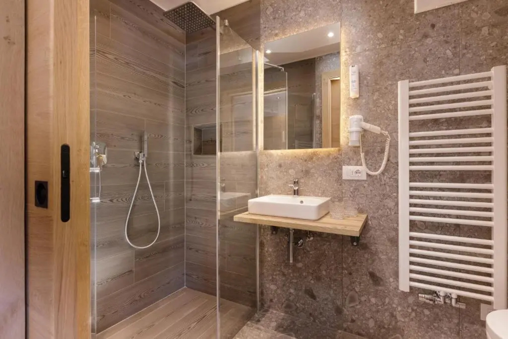 Apartments Pragser Wildsee Winklwiese