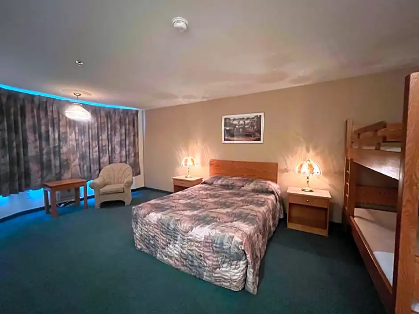 Western Budget Motel Whitecourt 3