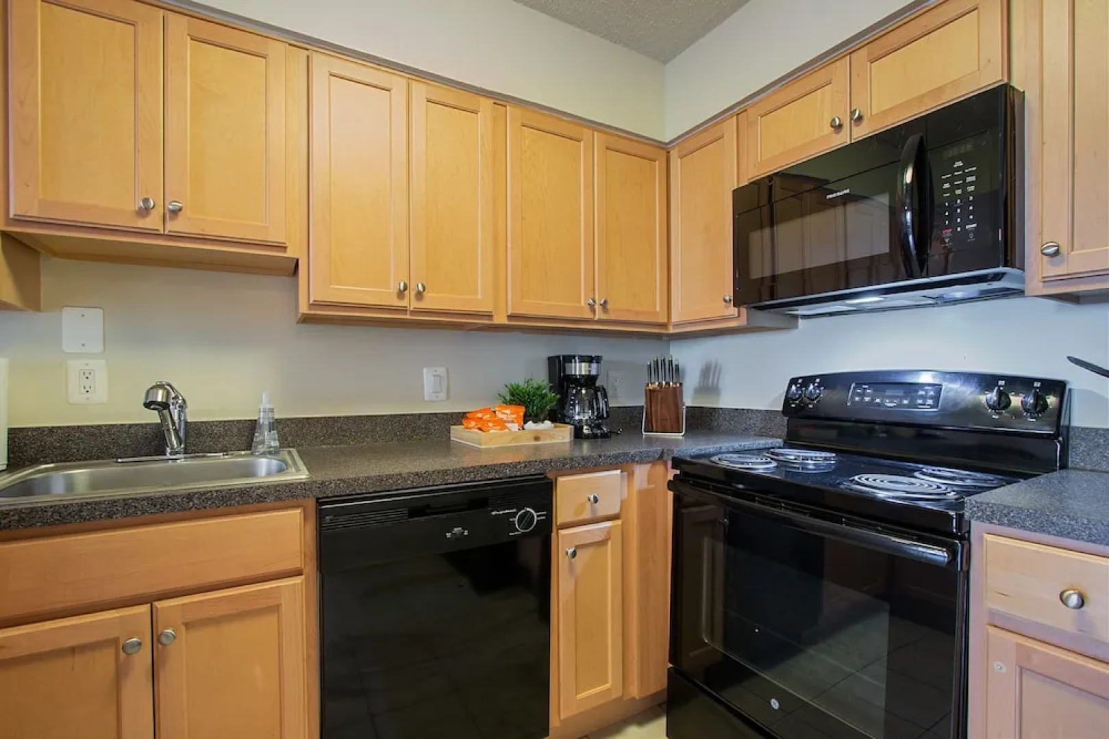 The Beautiful Alexandria Suites