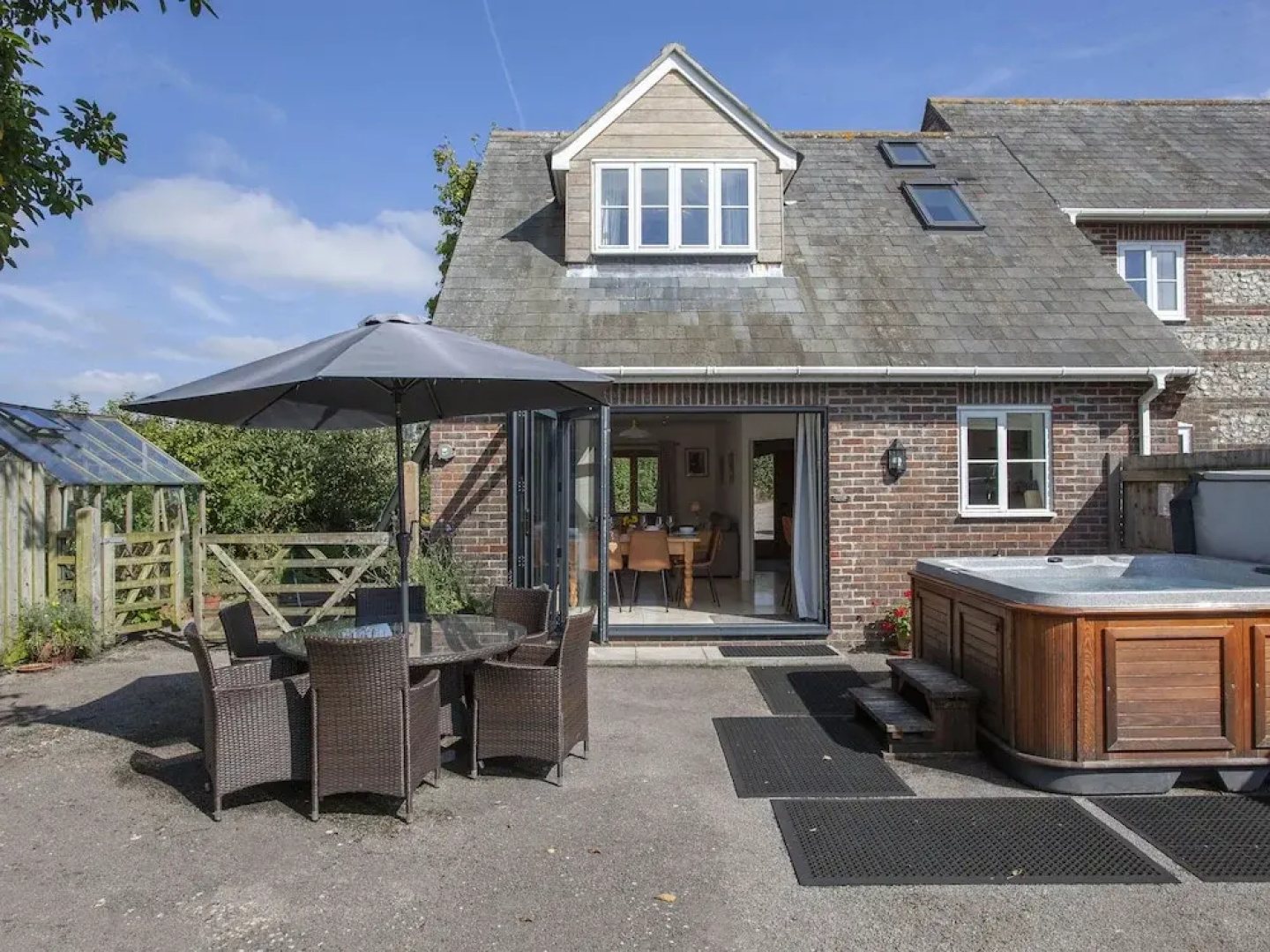 Tokenhill Cottage