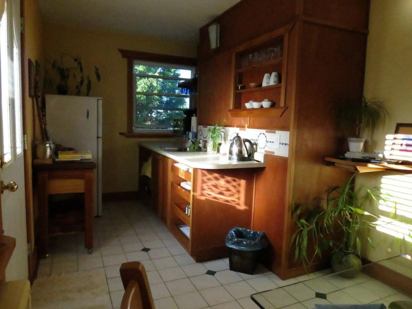 Artisan Upstairs Guesthouse