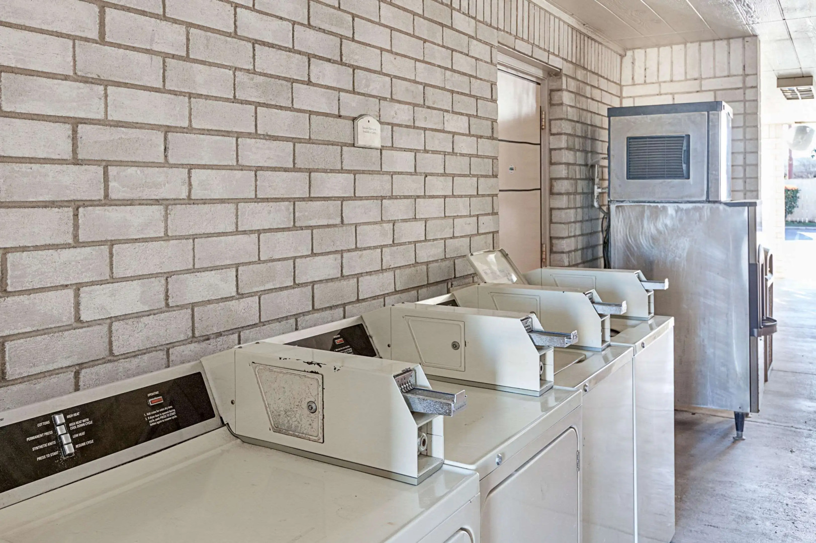 Econo Lodge San Antonio South