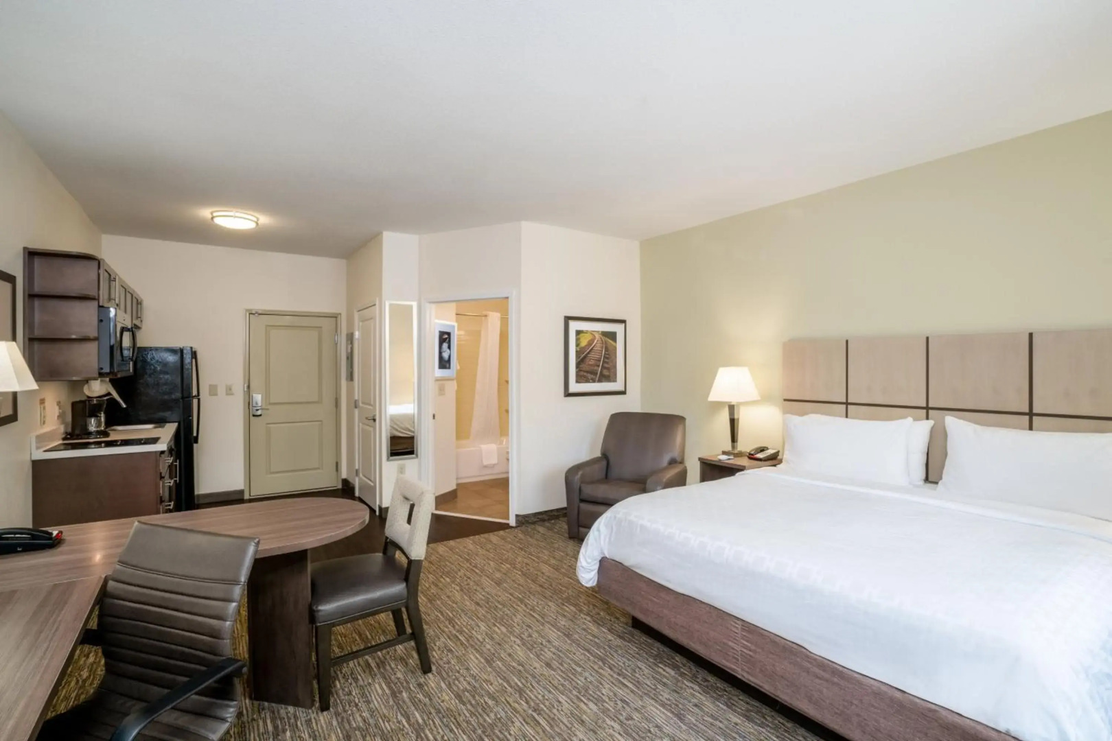 Candlewood Suites Auburn by IHG