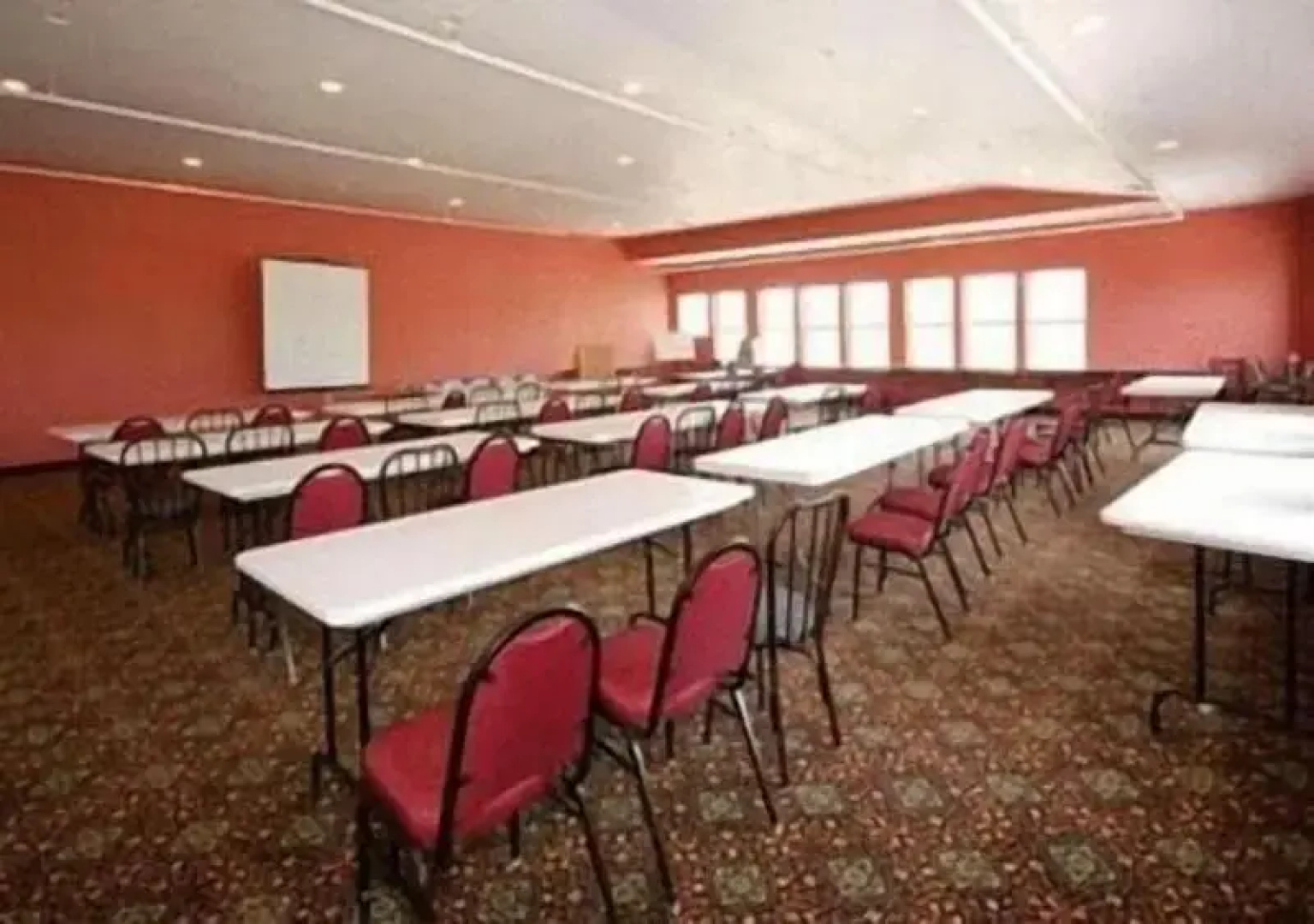Comfort Suites Mackinaw City