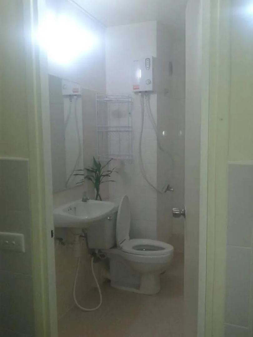 258 Room Place