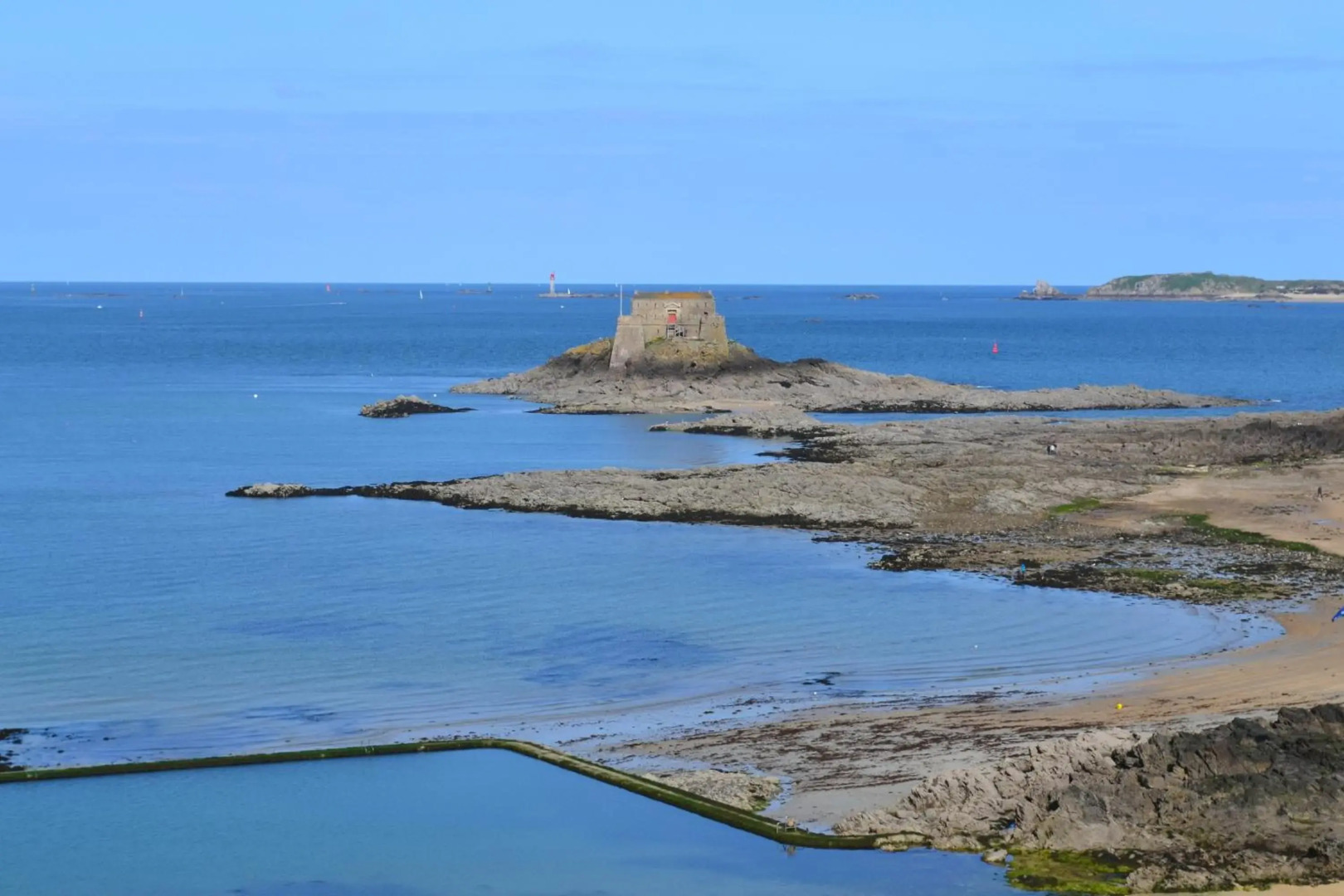 Hotel De La Porte Saint Pierre