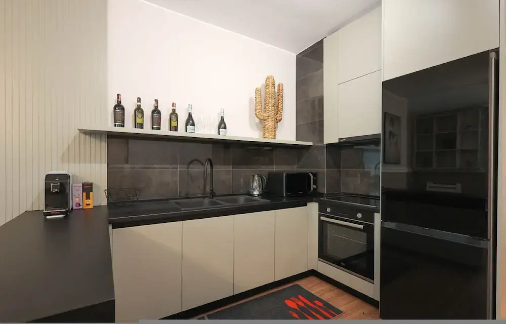 Grandstay Apartments 003