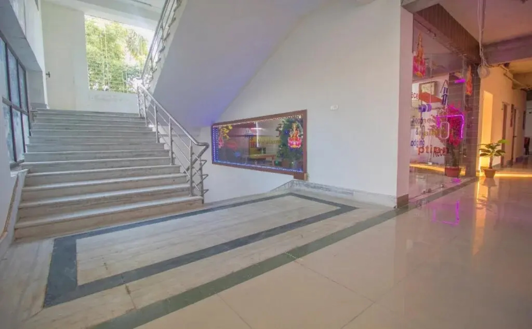 Mahalaxmi By OYO Rooms