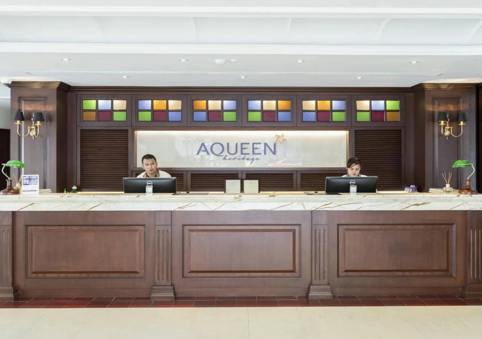AM Hotel