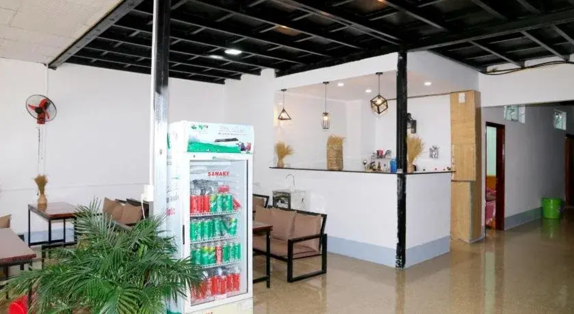 Giang Son Hostel