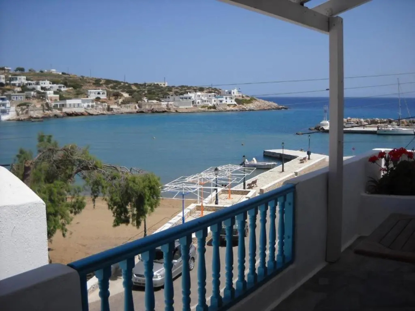 ostria studios - molos