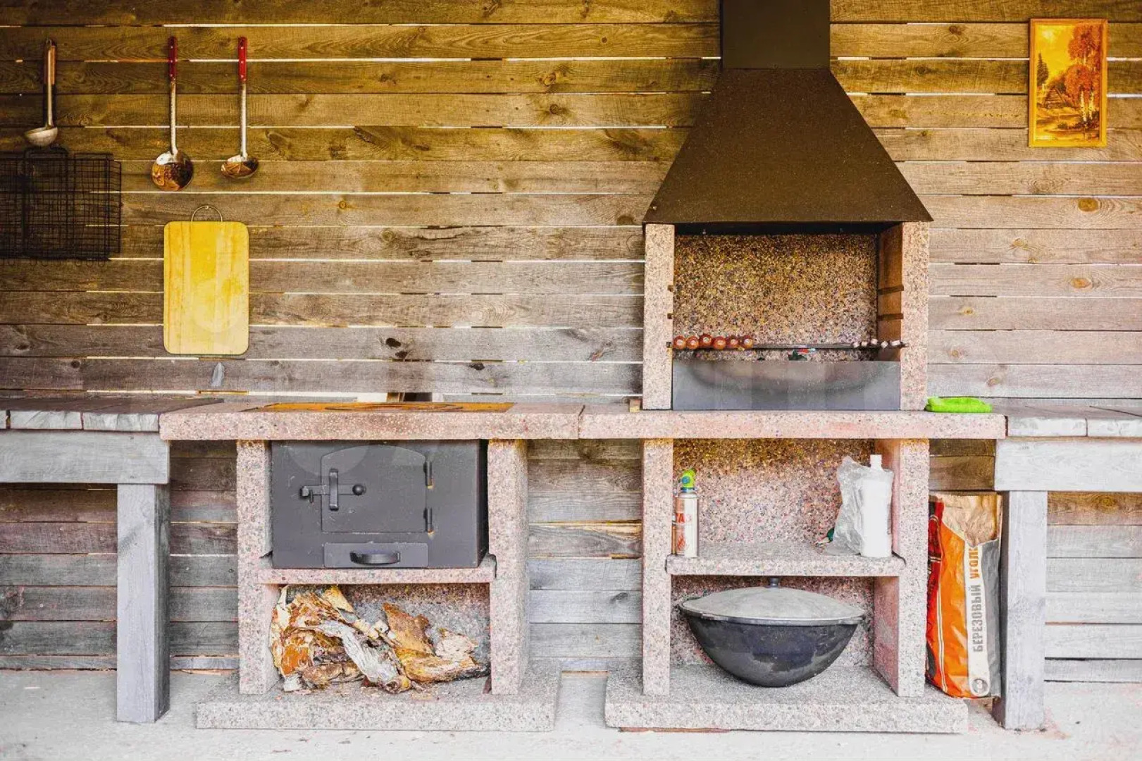 Усадьба в лесу БереНдей