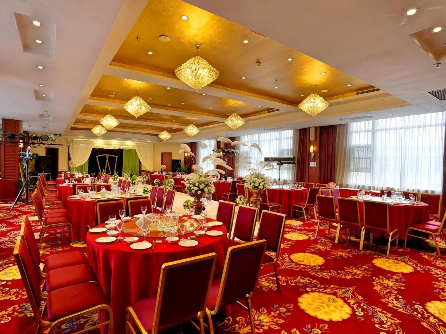 Gem Flower Jinyu Sunshine Hotel