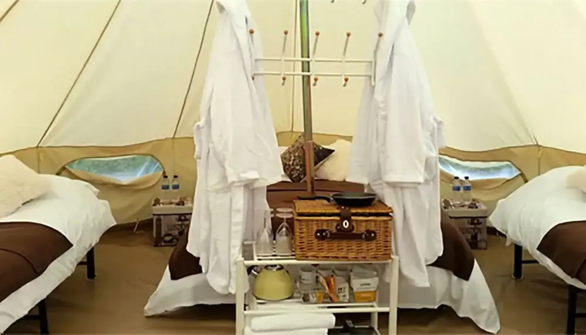 Oak Lodge Retreat - Glamping 7