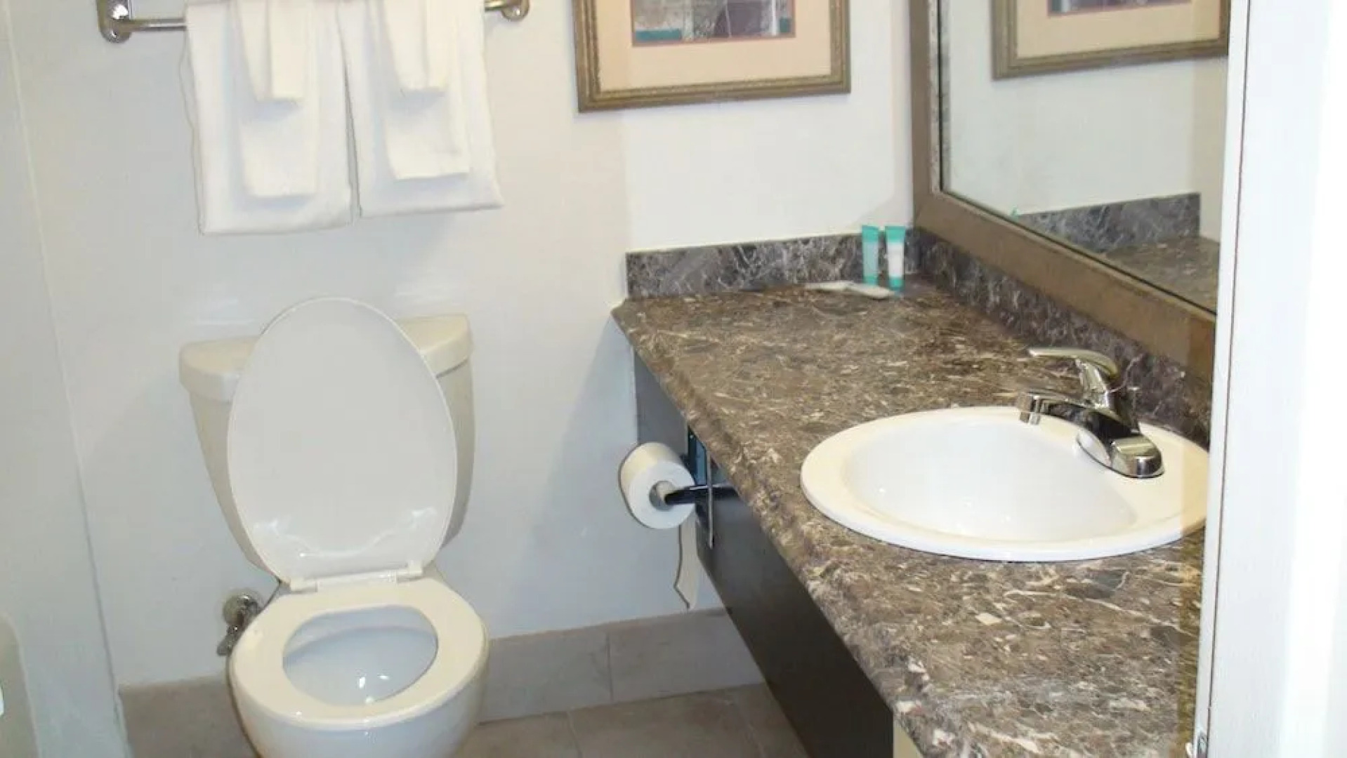 Armstrong Inn and Suites