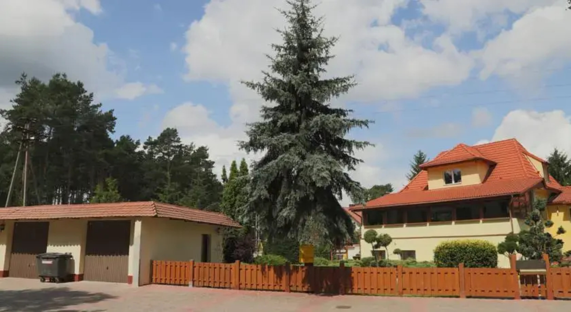 WIlla Maksymilian Bed and Breakfast