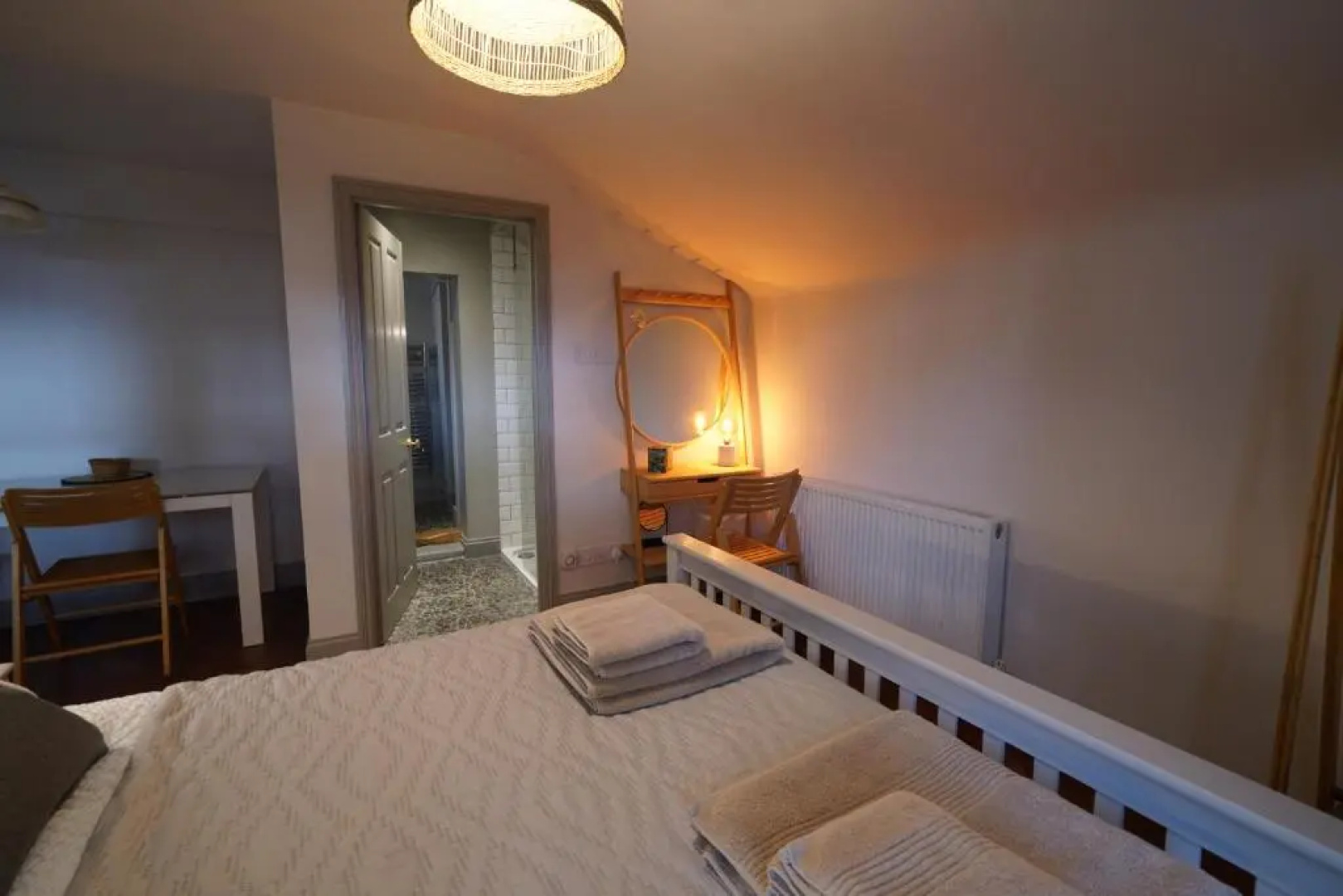 Stunning Coach House Apartment in Walmer Deal