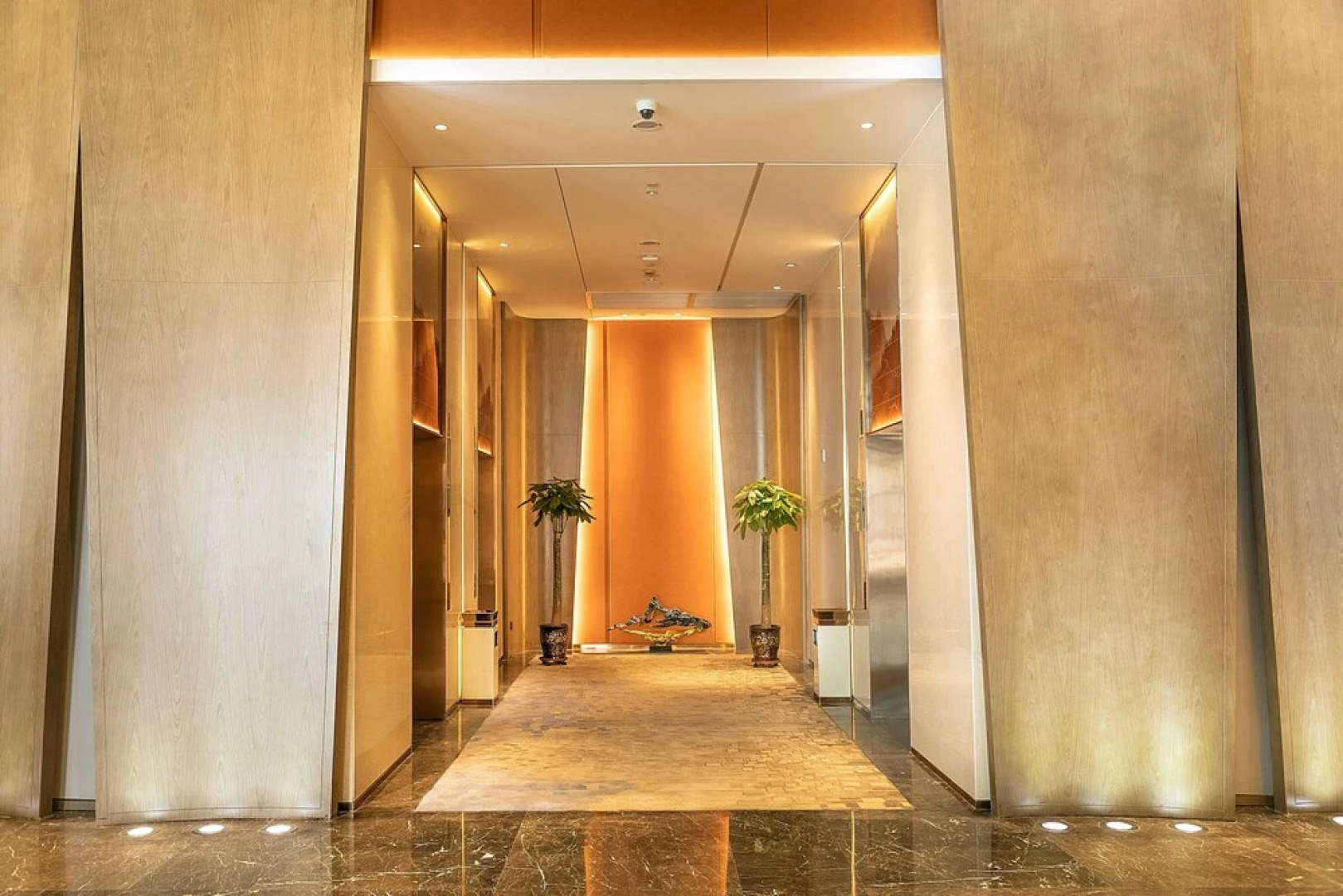 Datong Xinyu Crown Hotel