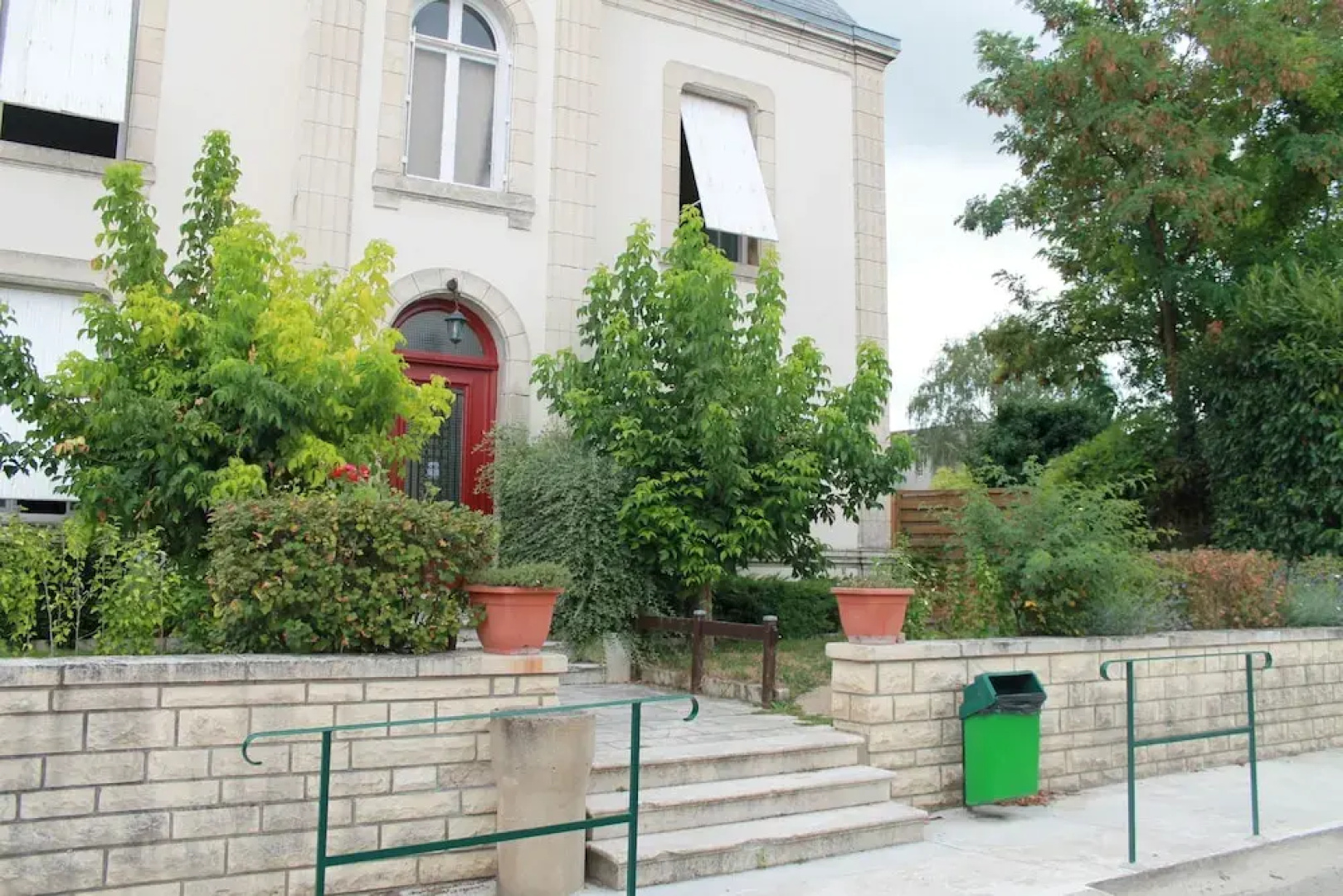 Beausejour Hotel