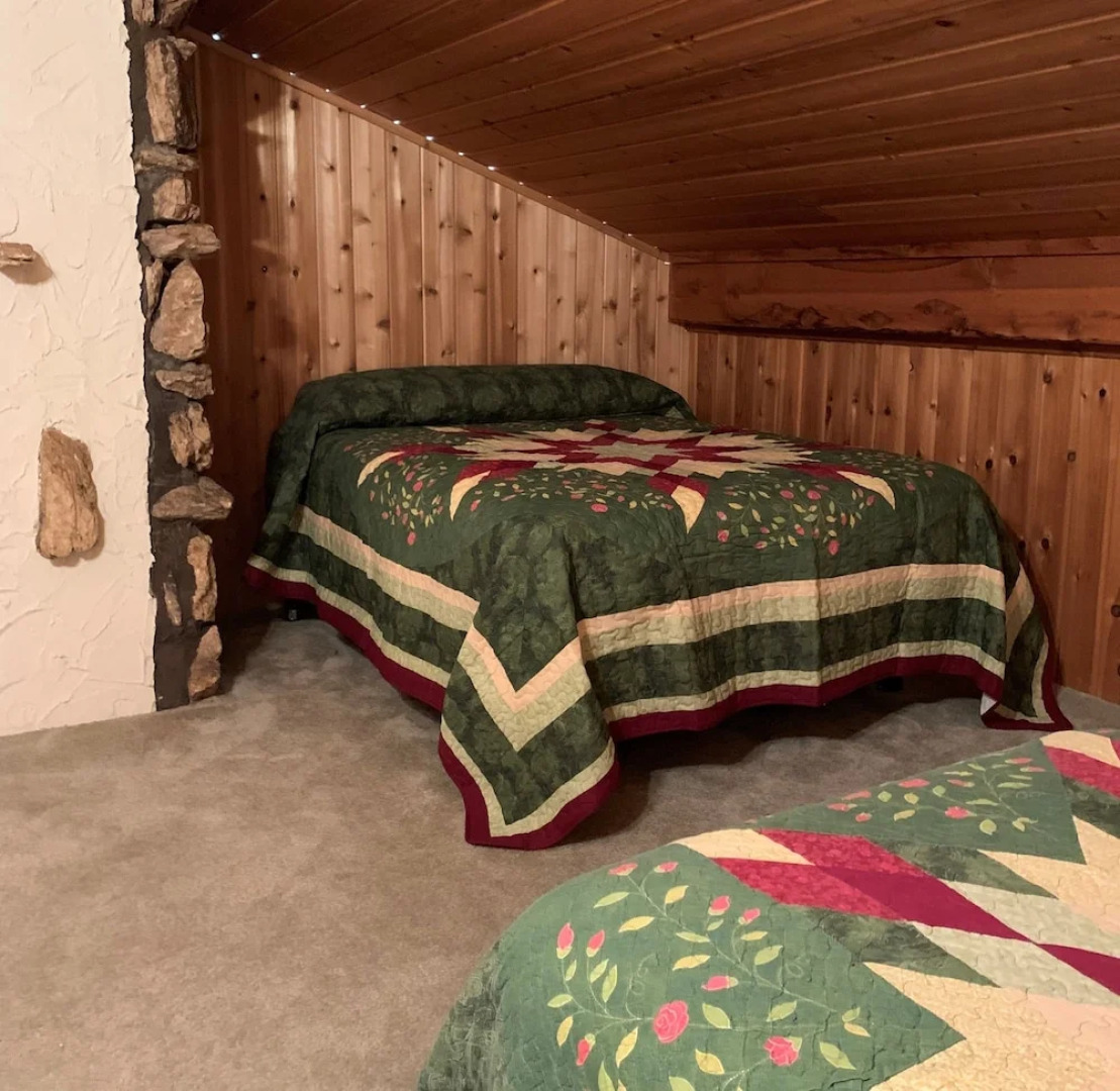 Deerpath - Elbert's - 6 Br Home