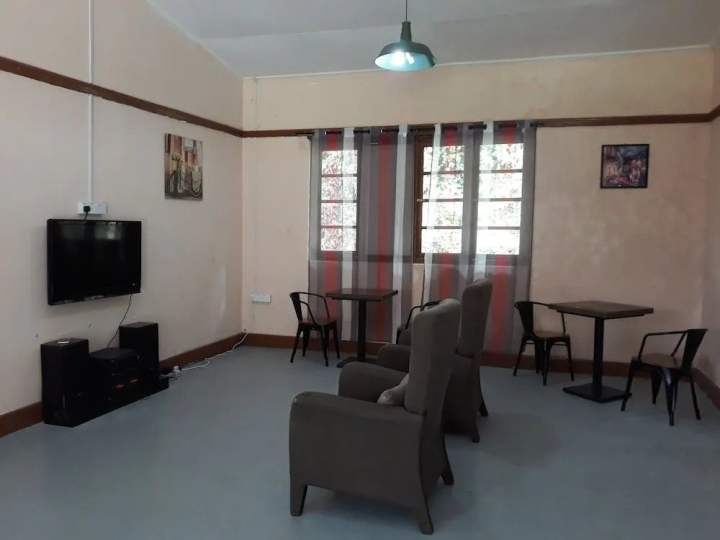 Farm Guest House - Hostel