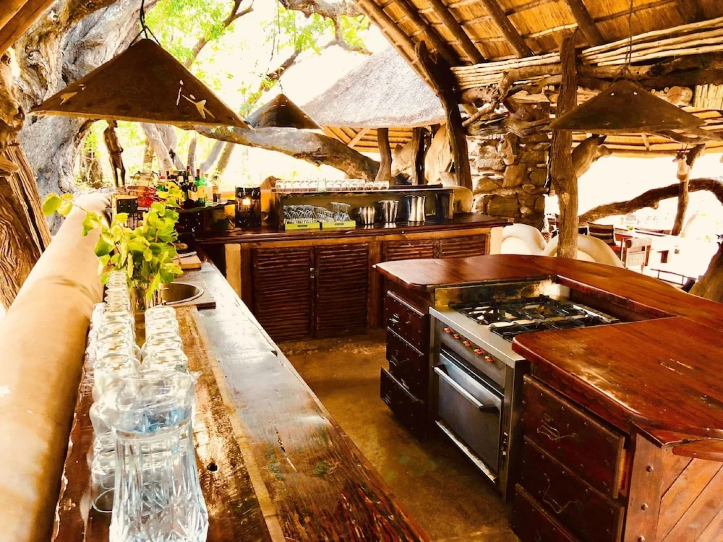 Toro River Lodges Big 5 Exclusive Safari