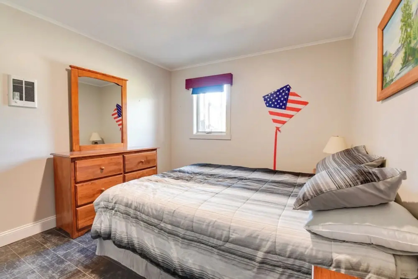 Community Boat Dock: Lake Memphremagog Condo!