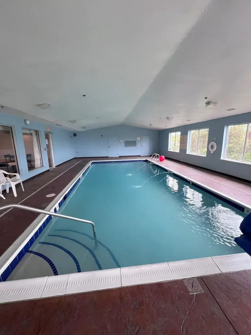 Wingate by Wyndham Dublin Near Claytor Lake State Park