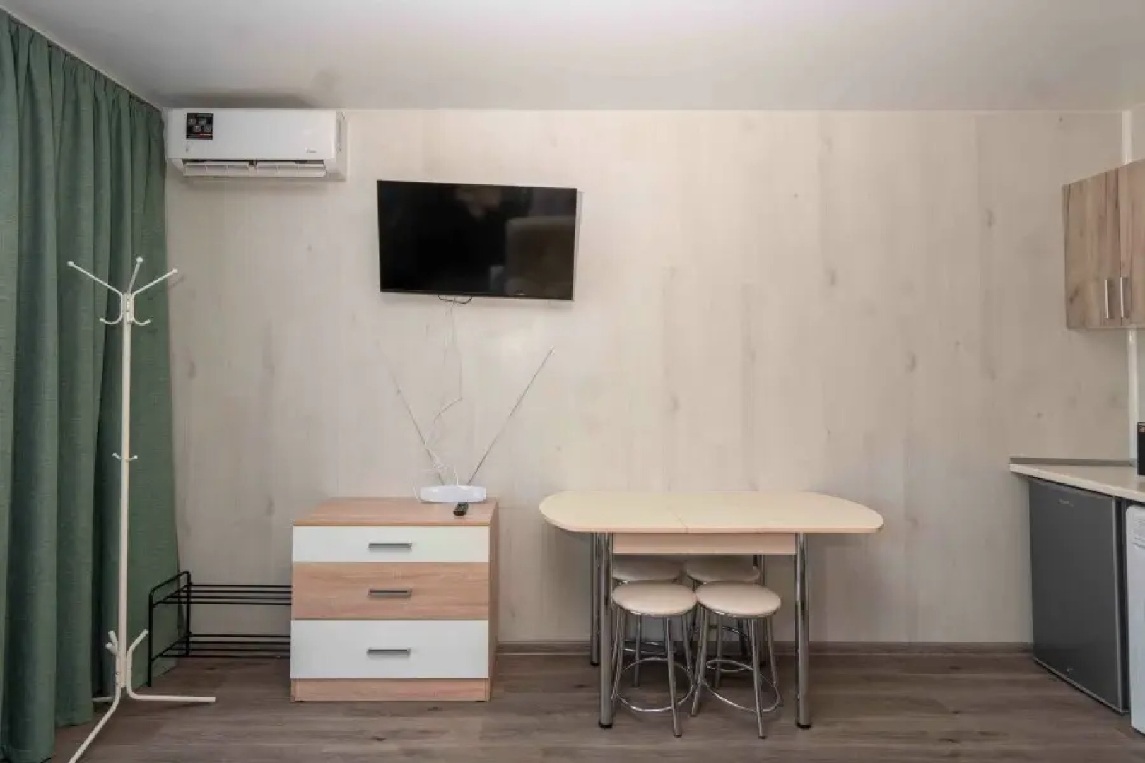 Аскания Вилладж