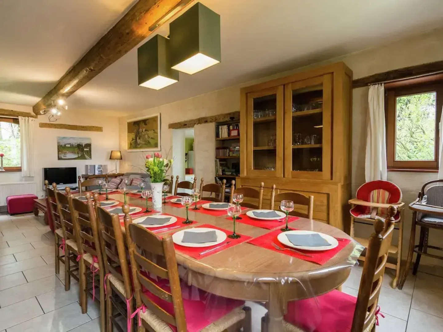 Pleasant Holiday Home With Garden in Ciney