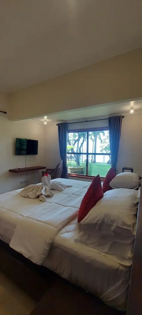 The Ning Beach & Villa