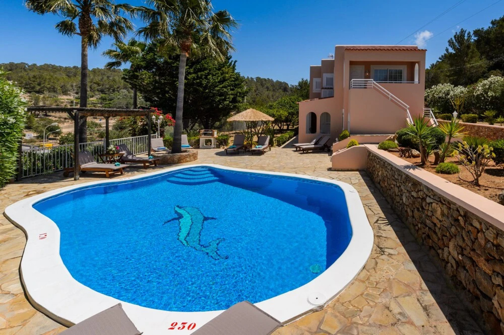 New! Villa Cas Puig