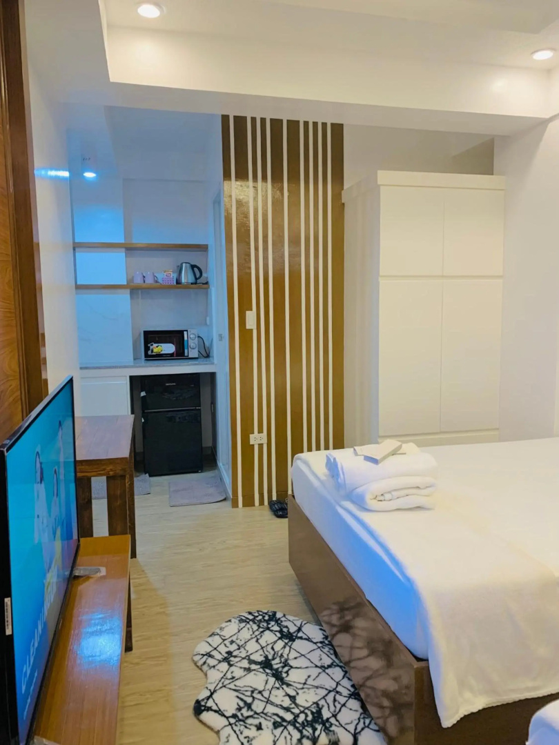 Cozy Unit at the heart of Balanga City