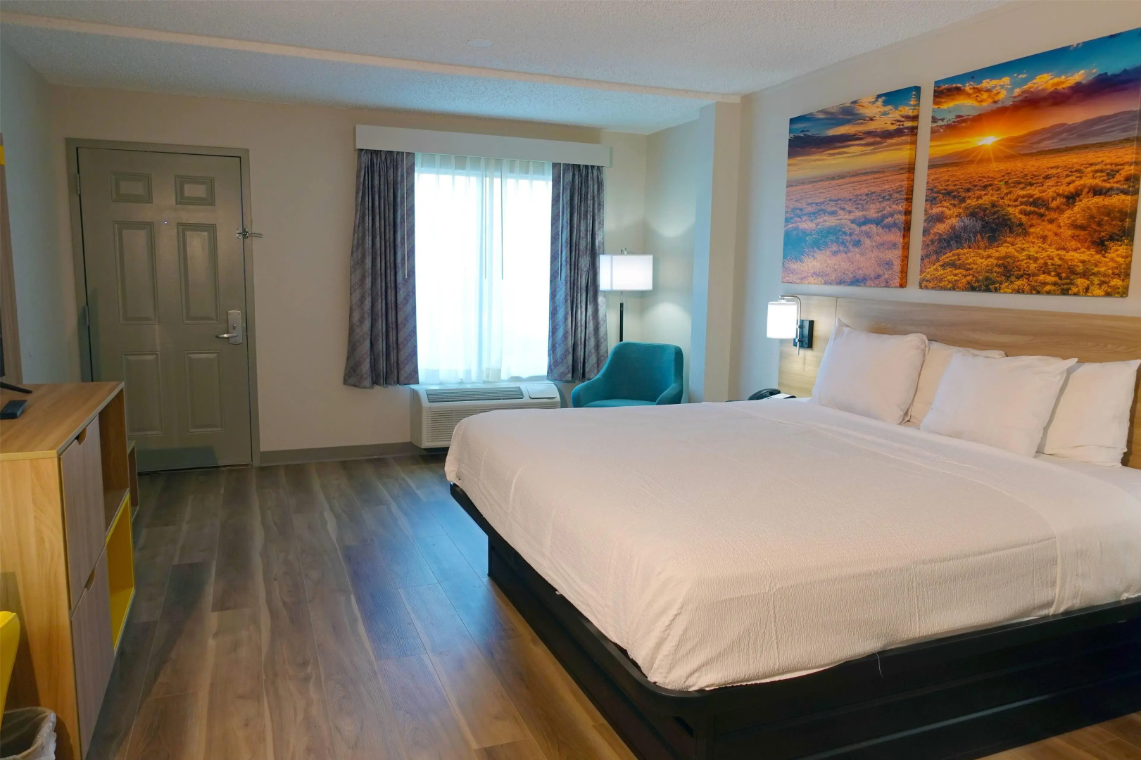 Days Inn by Wyndham Norman