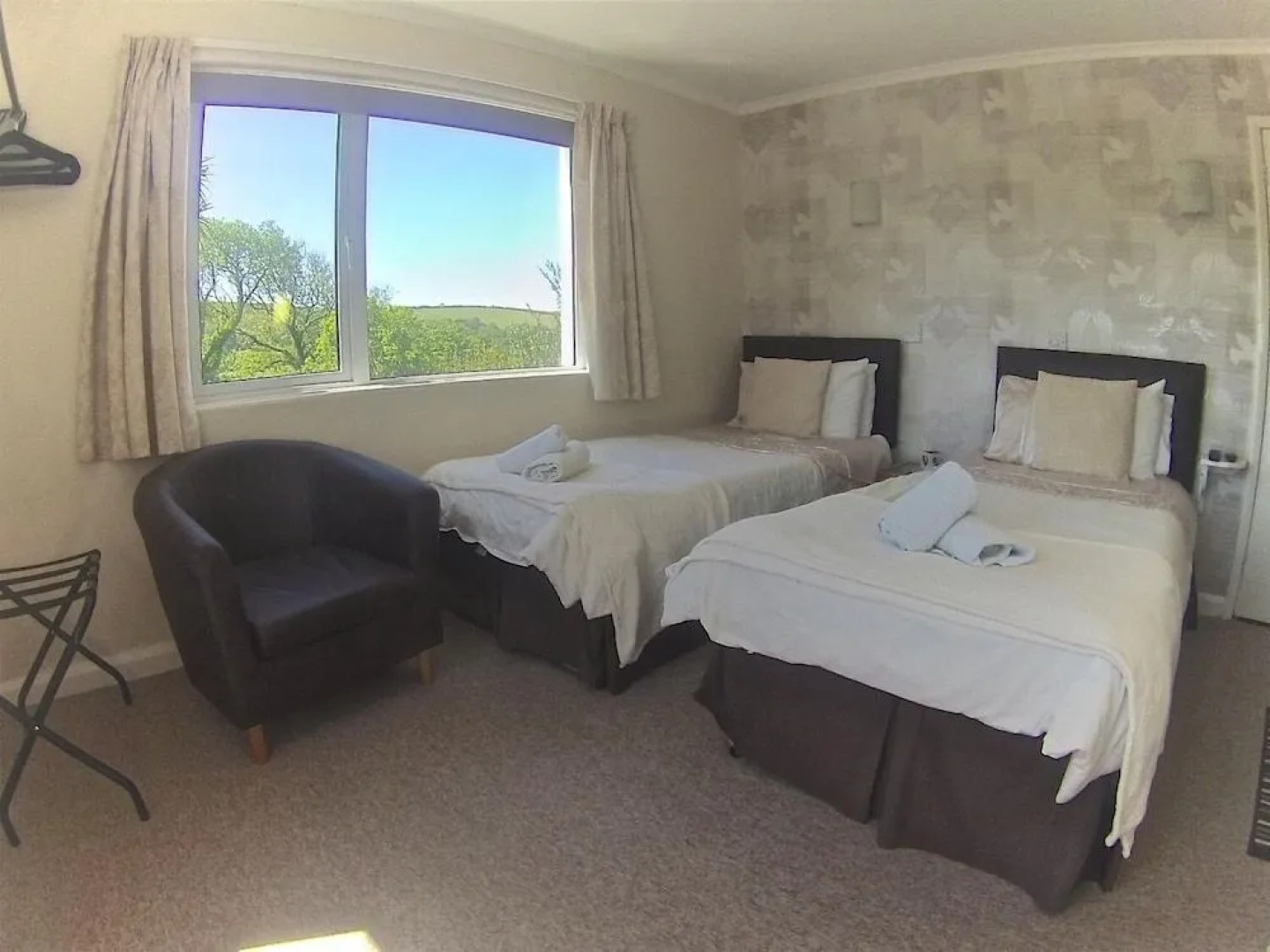 Sunnymeade Country Hotel